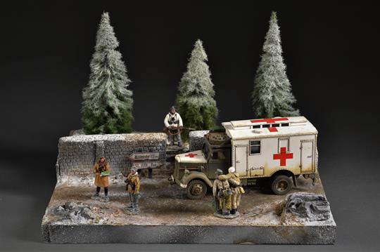 Winter forest road - diorama  