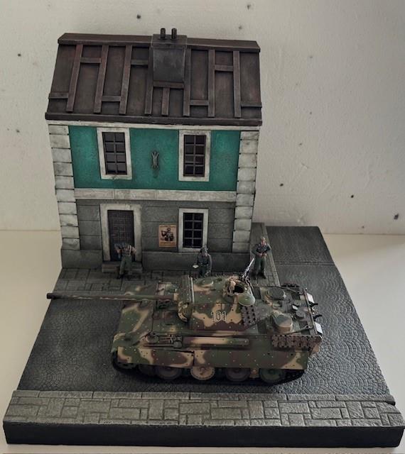 German apartment building - Diorama