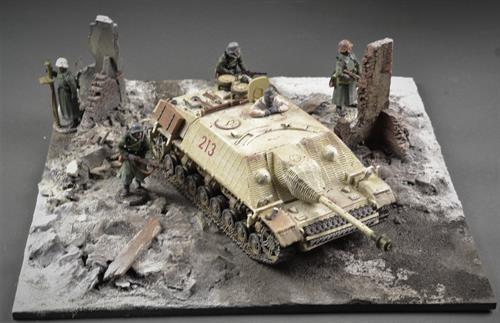 Ruin vinter - diorama