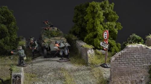 Field and dirt road - diorama 