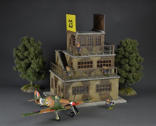 RAF Flyveplads-kontroltårn i khaki 