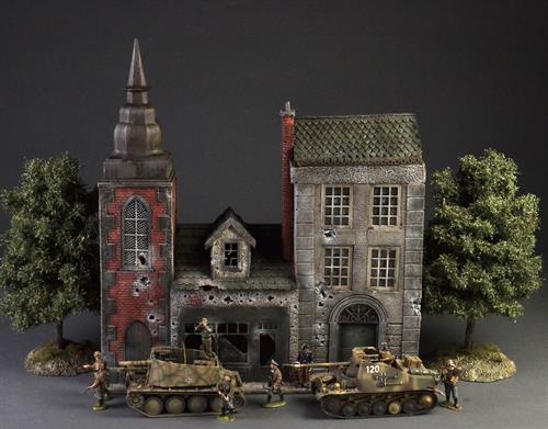 Europæisk by med spir og brostensbelagte gader - Diorama