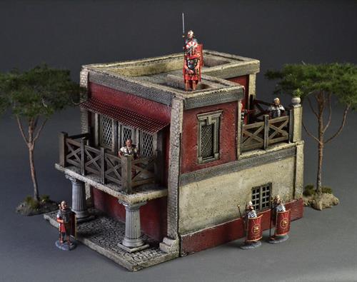 Romersk to-etagers palæ med to balkoner, 